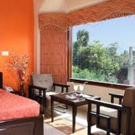 Hotel Polo Regency Sundarnagar Exteriér fotografie