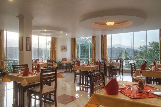 Hotel Polo Regency Sundarnagar Exteriér fotografie