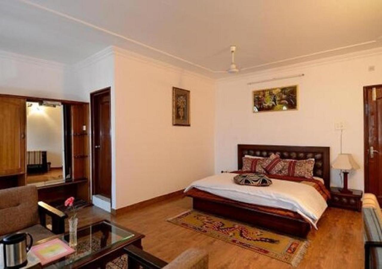Hotel Polo Regency Sundarnagar Exteriér fotografie